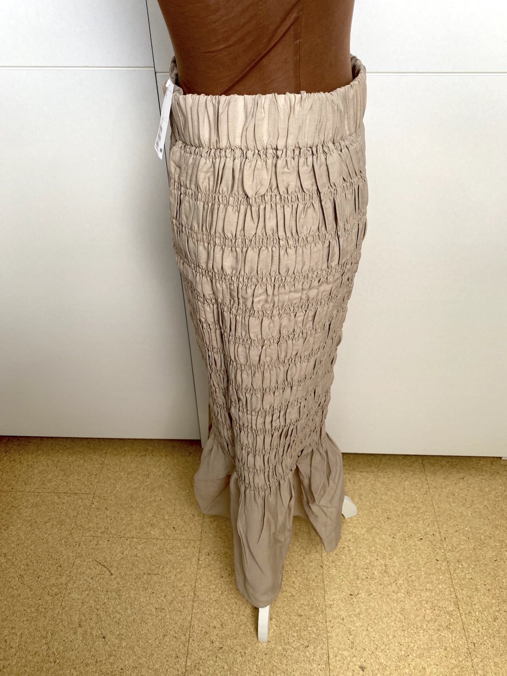 Rock Midaxi Midi Rüschen Gesmoked Beige Sand Sommer Party H&M