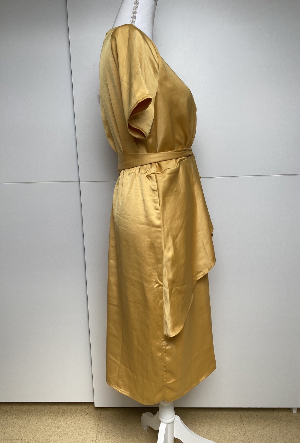 Kleid Midikleid Midi Sommer Hochzeit Abendkleid Party Gelb Satin Glänzend Schleife Lost Ink