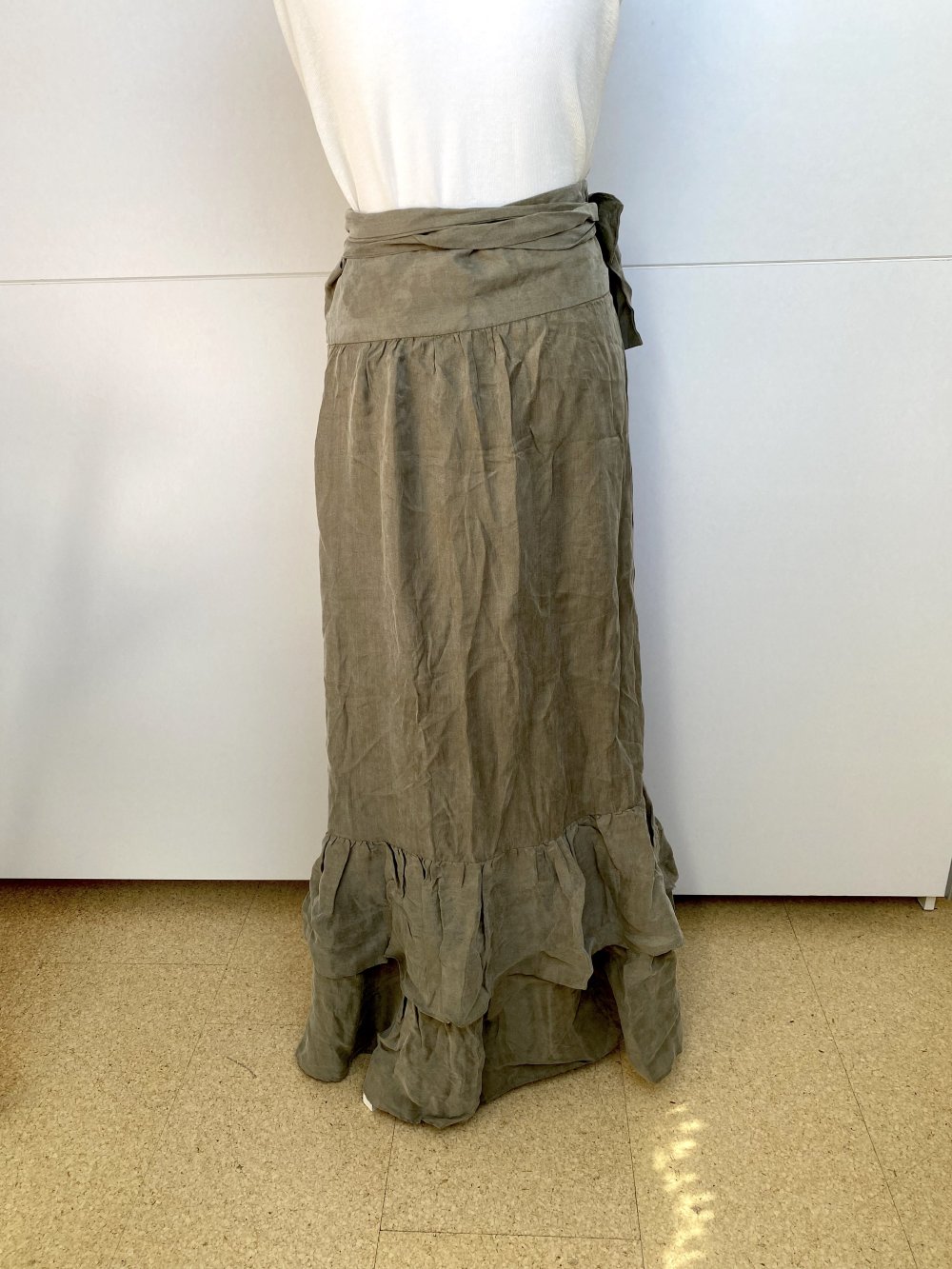 Rock Wickelrock Khaki Grün Maxi Midi Boho Hippie Rüschen Vokuhila Lyocell Mango Comitted Collection