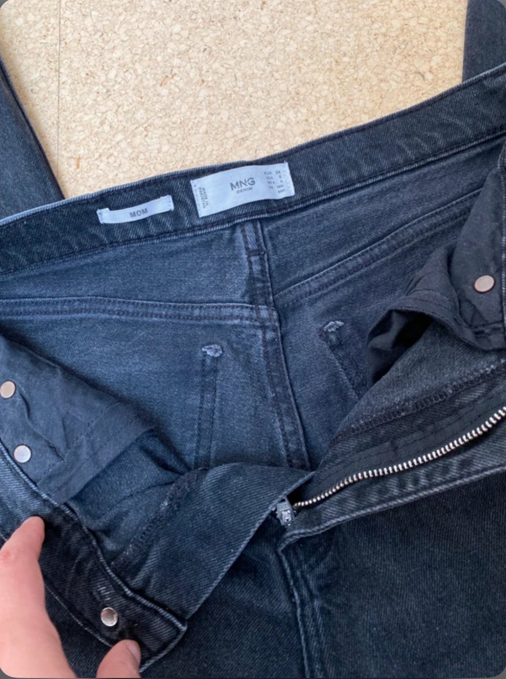 Mom Jeans 5 Pocket Denim Authentic Dunkelgrau Mango