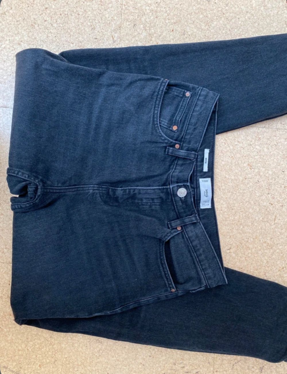 Mom Jeans 5 Pocket Denim Authentic Dunkelgrau Mango