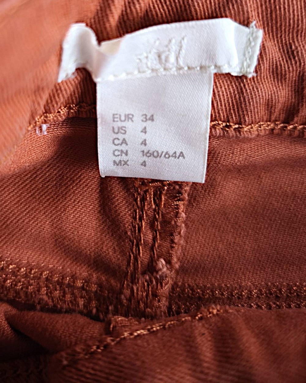 Damen Jeans Shorts H&M, Karminrot, Gr. 34