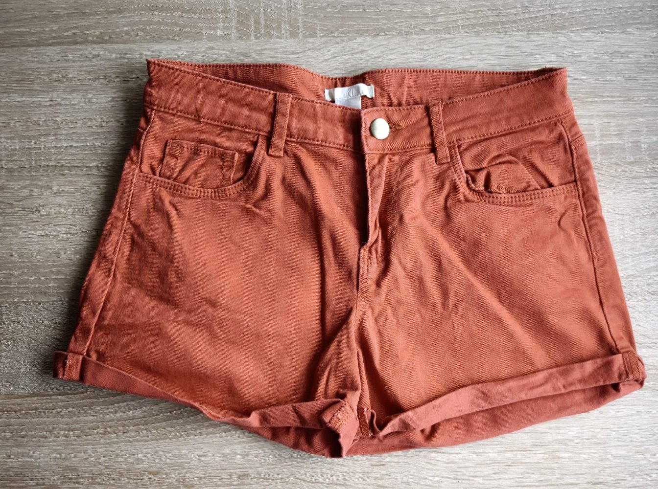 Damen Jeans Shorts H&M, Karminrot, Gr. 34