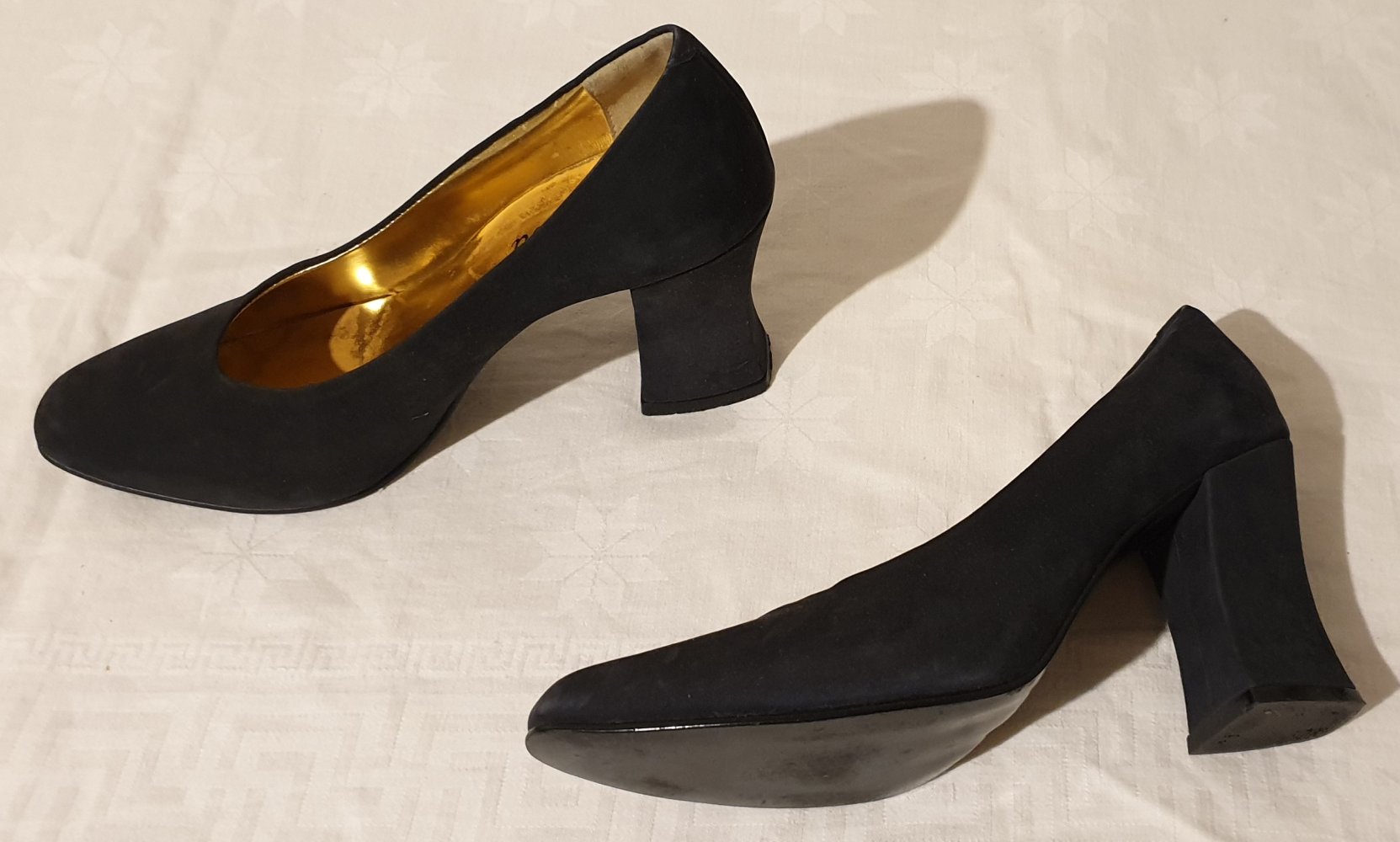 Damen Halbschuhe schwarz, Größe 8, Wildleder, Ledersohle