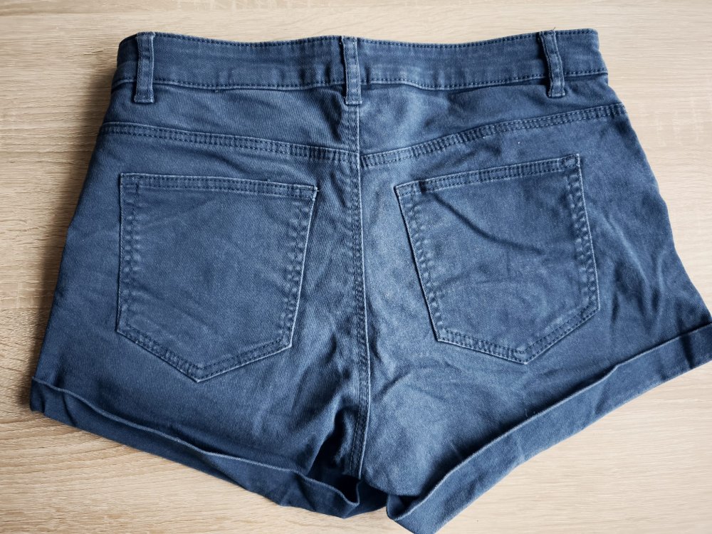 Damen Jeans Shorts H&M, dunkelblau, Gr. 36