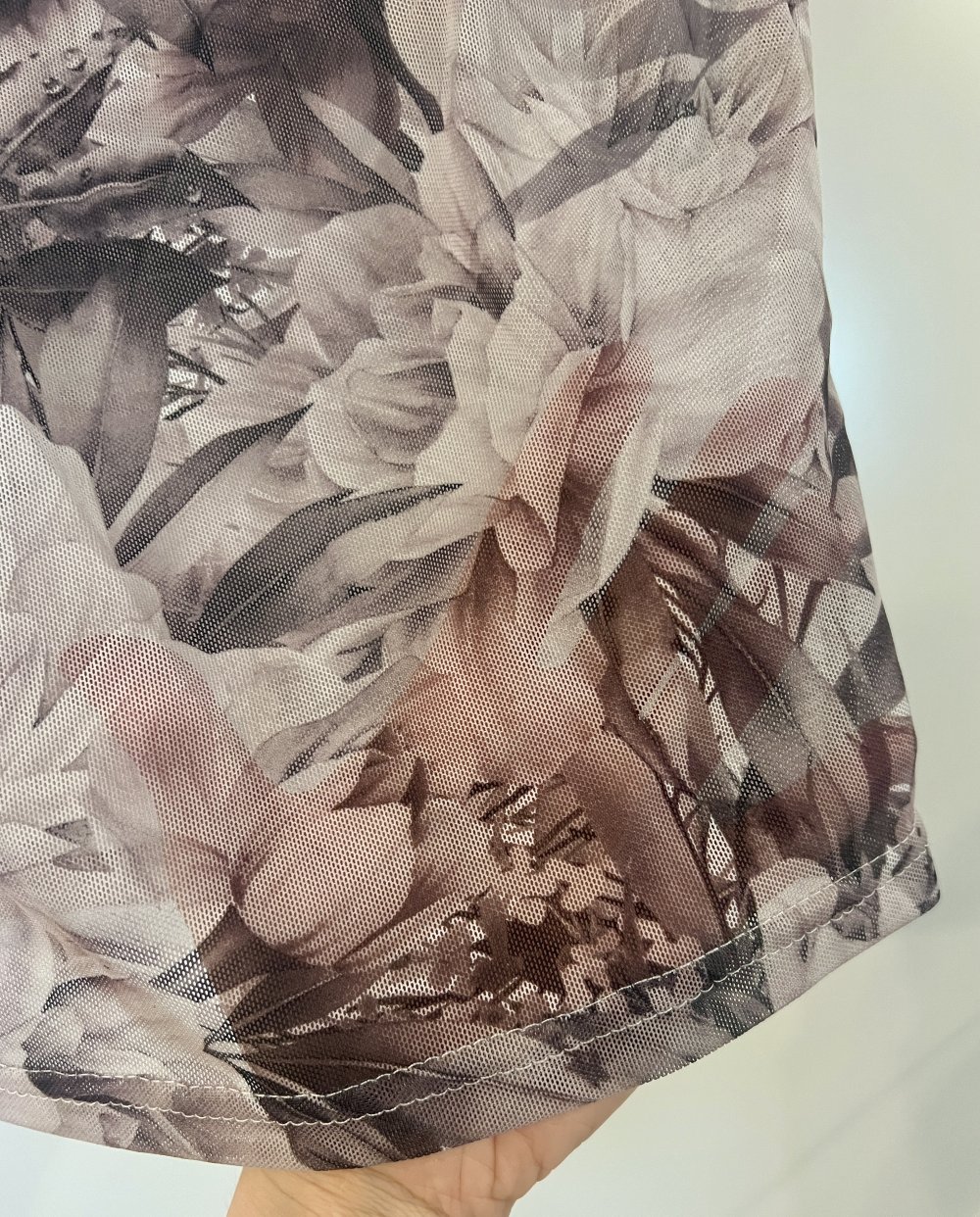 Sexy Damen semi durchsichtiges Mesh Crop T-Shirt mit Blumen Allover Print Grau XS