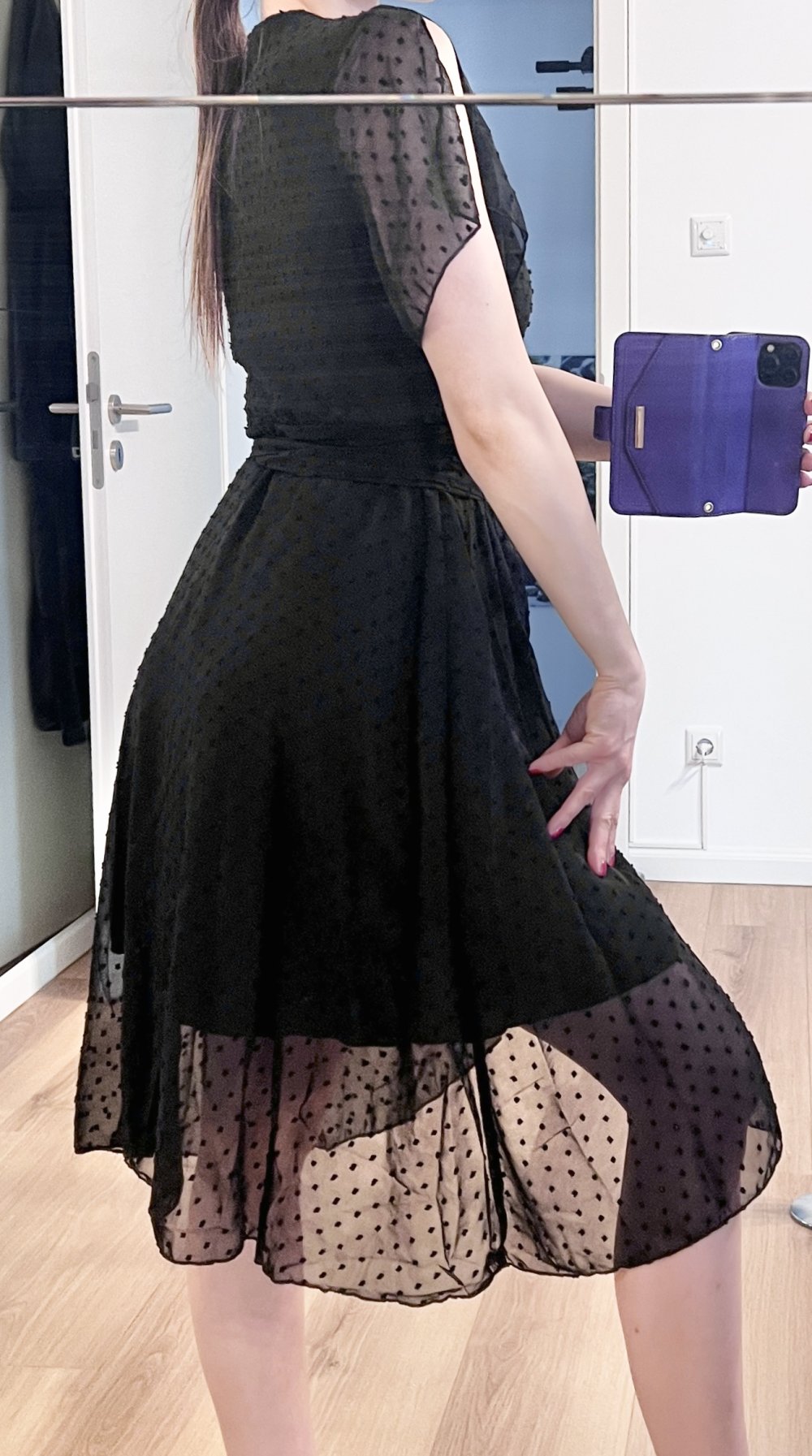 Damen Midi leichtes gepunktetes Wickelkleid mit Flügelärmeln XS/S