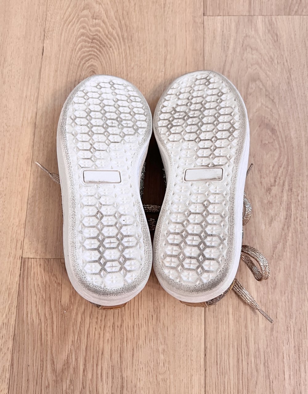 Damen Rosegold Metallic Glitzer Party Schnür Sneaker Turnschuhe wie neu 38