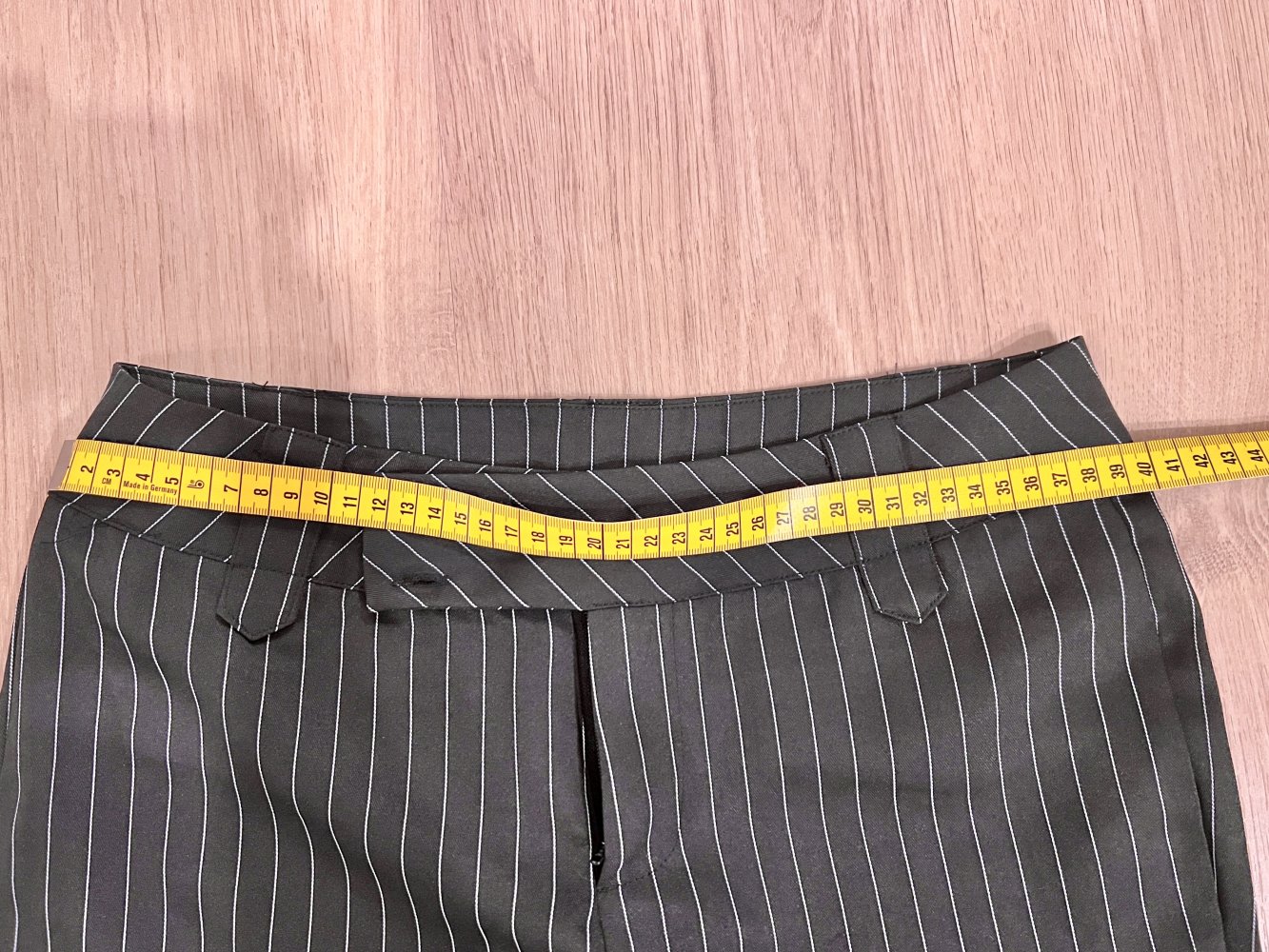 Sexy Damen ausgestellte Büro Business Stoffhose schwarz Nadelstreifen XS/34