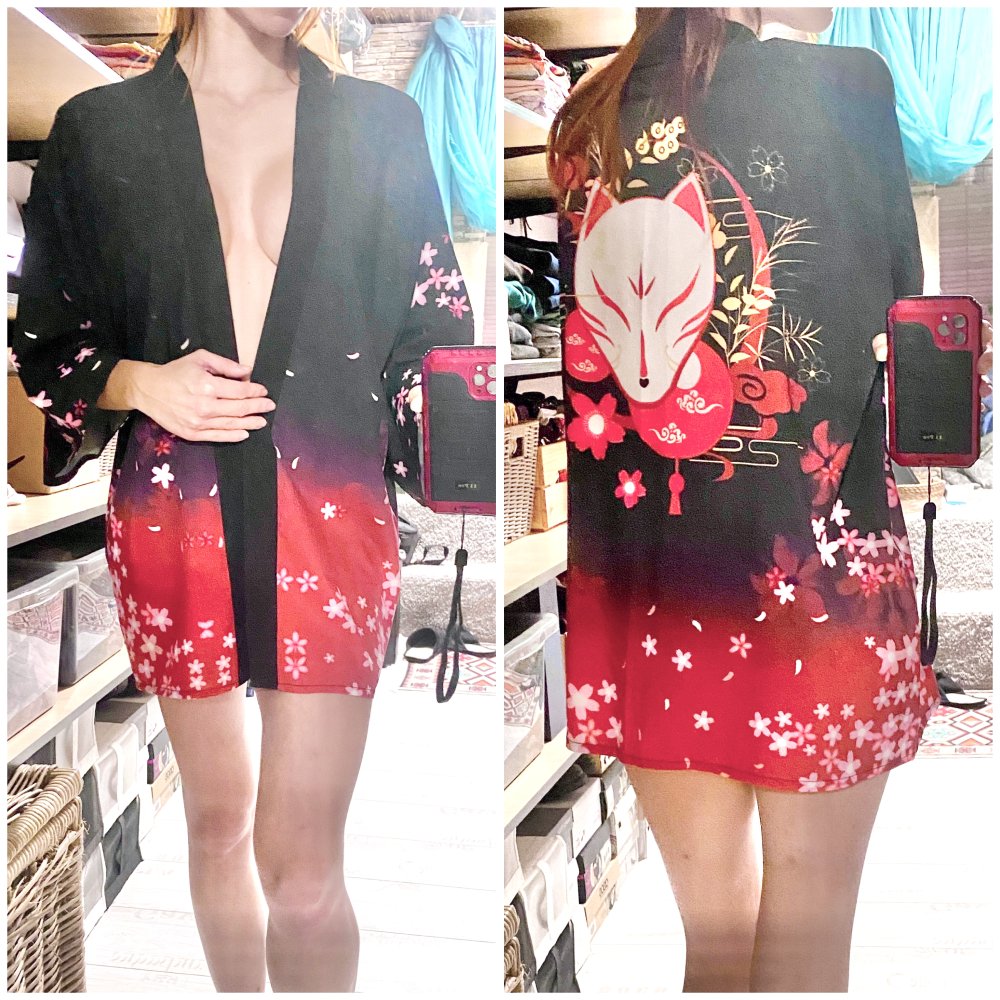 Sehr süßer leichter offener Kimono Japanischer Kitsune Anime Stil