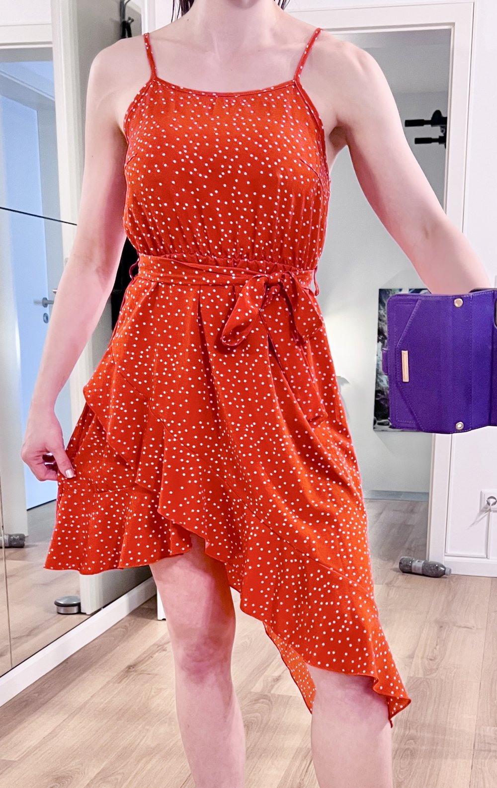 Süßes rot weiß gepunktetes Polka Dot Asymmetrisches Kleid XS/S