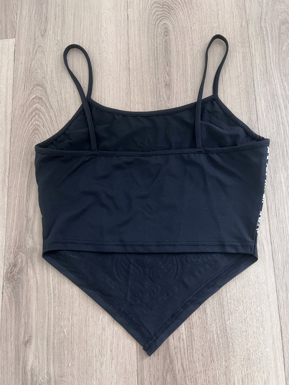 Sexy Damen Y2K Bandana Crop Top Zipfel Asymmetrisch Hip Hop Retro Streetstyle Schwarz Weiß XS