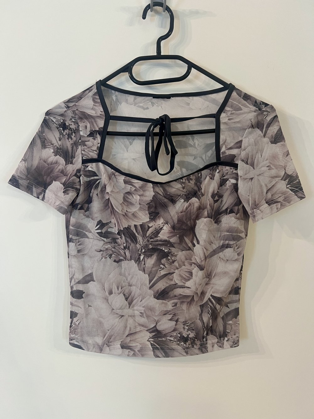 Sexy Damen semi durchsichtiges Mesh Crop T-Shirt mit Blumen Allover Print Grau XS