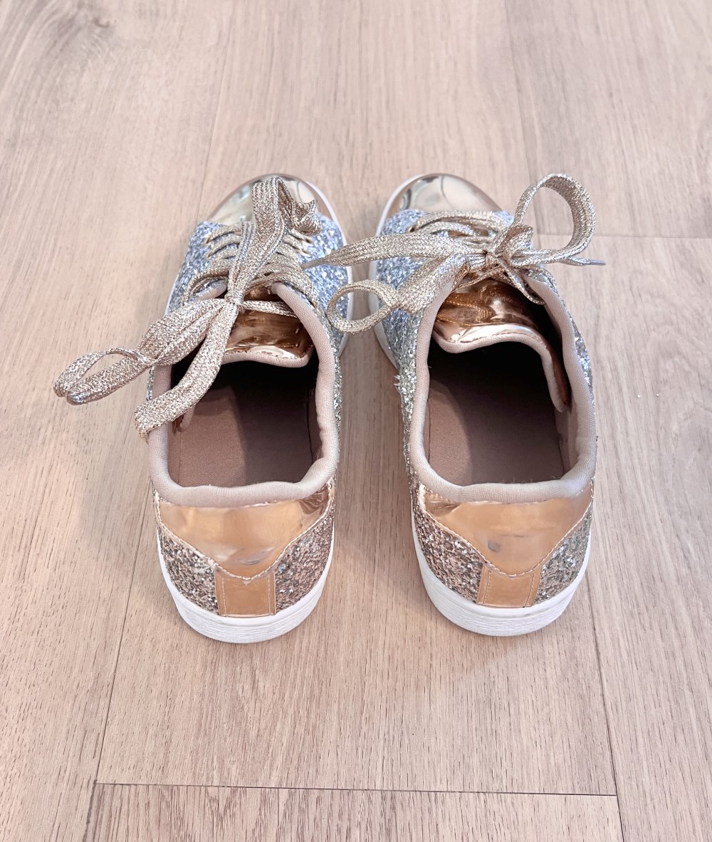 Damen Rosegold Metallic Glitzer Party Schnür Sneaker Turnschuhe wie neu 38