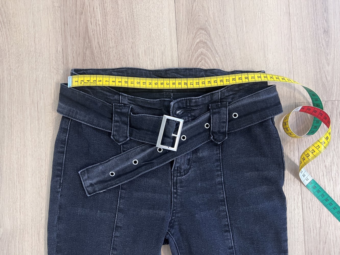 Sexy Damen Y2K Mid Waist Schlaghose Bootcut Jeans mit Gürtel Gr. 34/36