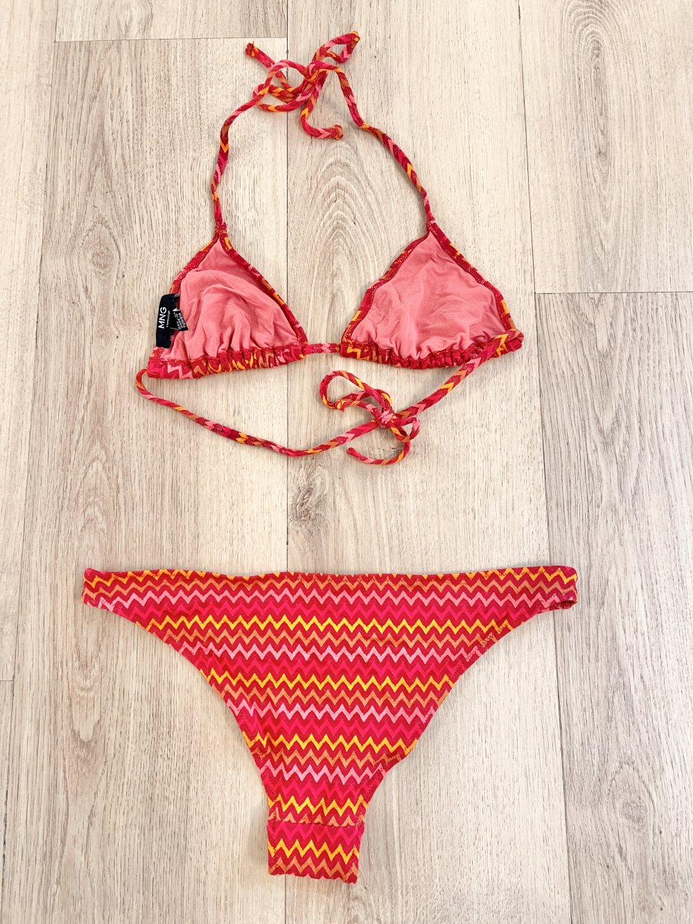Damen Retro ZickZack gestreifter Hippie Bikini Set Rot Mango Swimwear XS/S