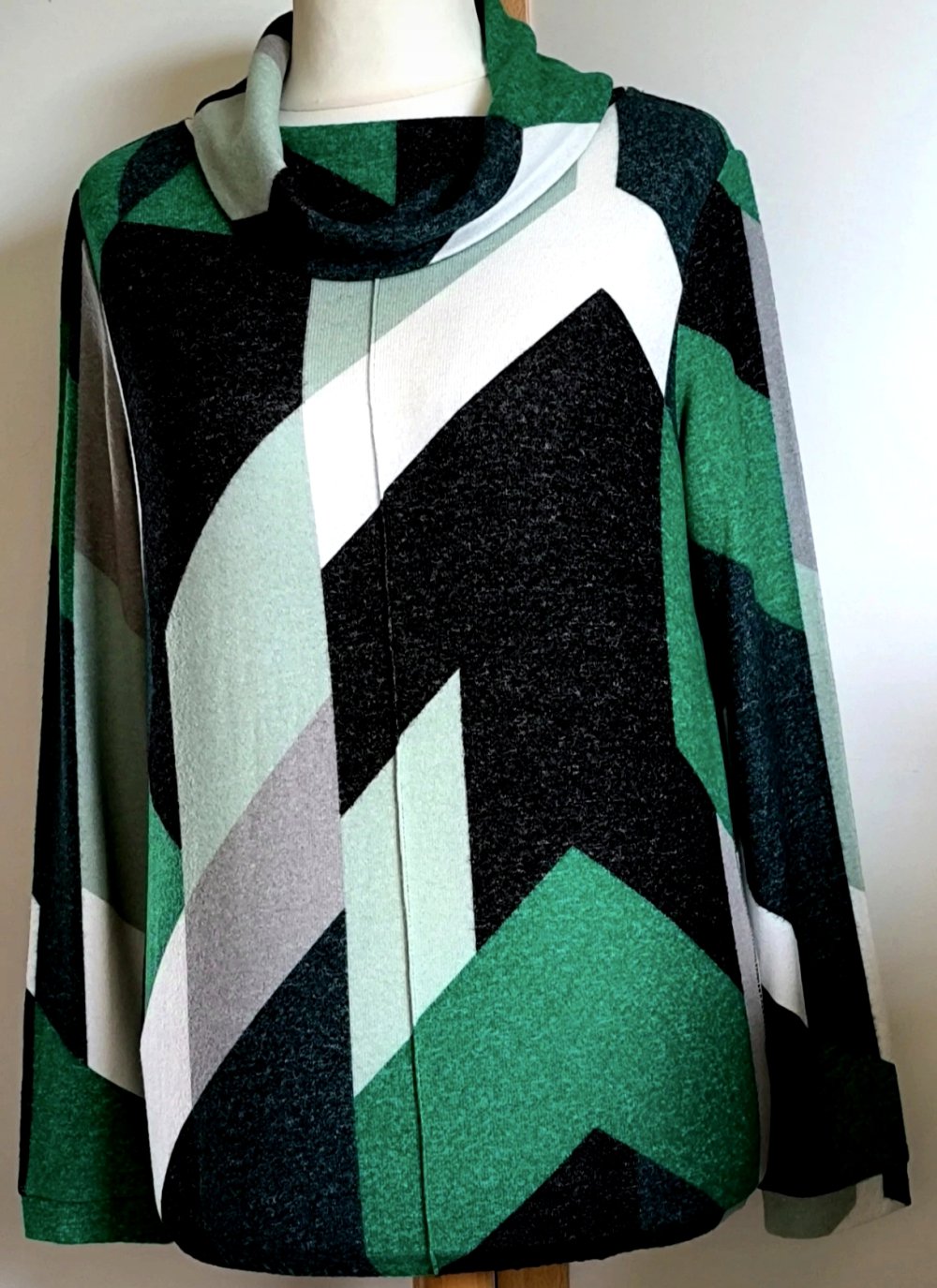 Cecil Pullover 