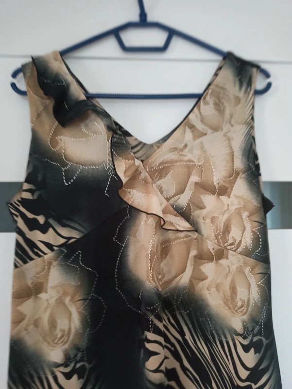 Kleid. Maxikleid