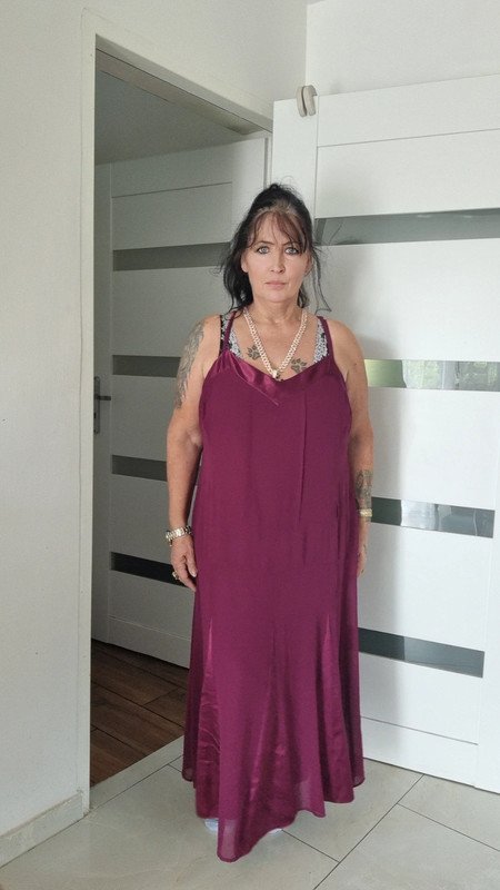 Kleid. Maxikleid