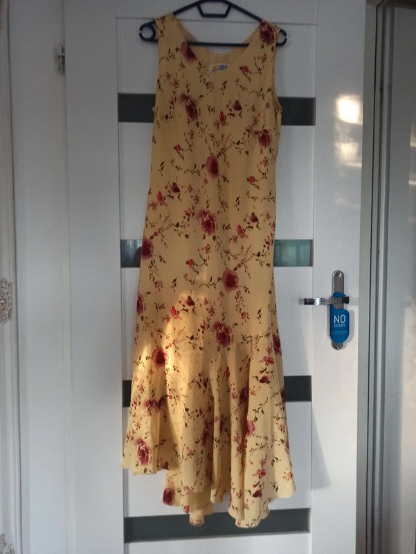 Kleid. Maxikleid