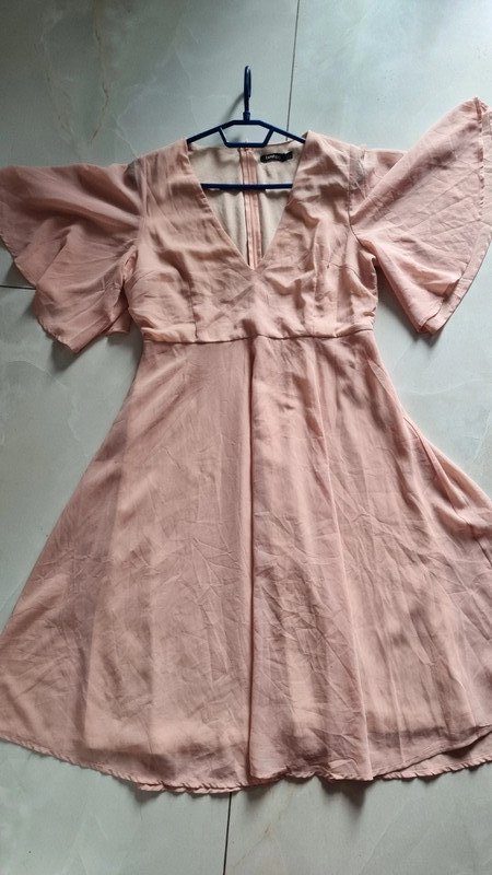 Kleid. Midikleid