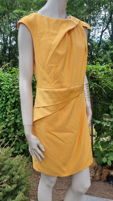 Sommerkleid. Klassisches Kleid
