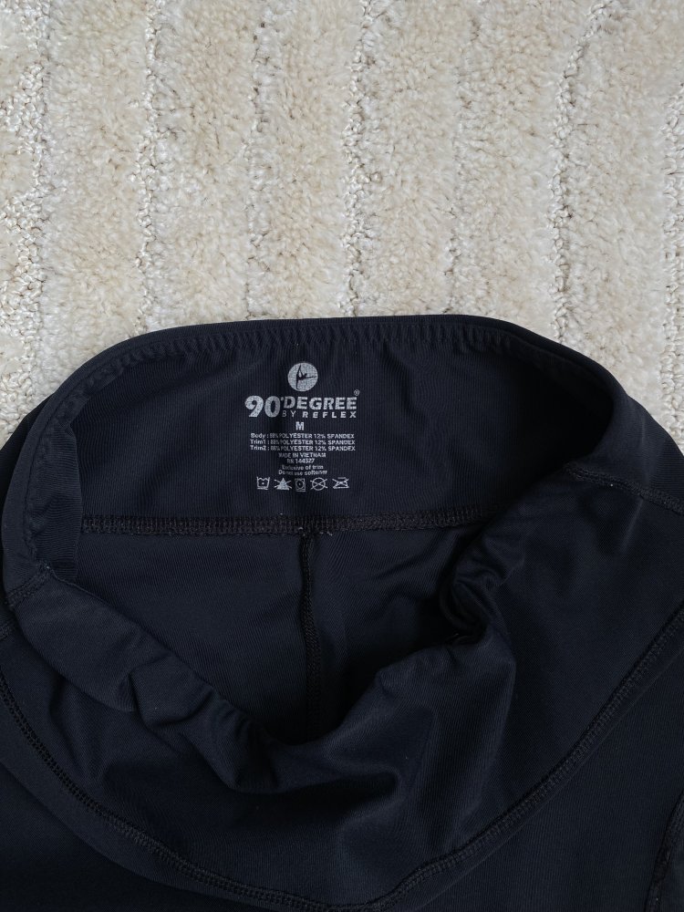 Sporthose Leggings 90 Degree Gr. M