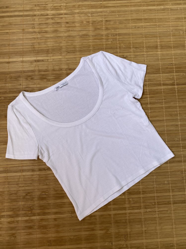 Kurzes Basic Shirt bauchfrei Zara M