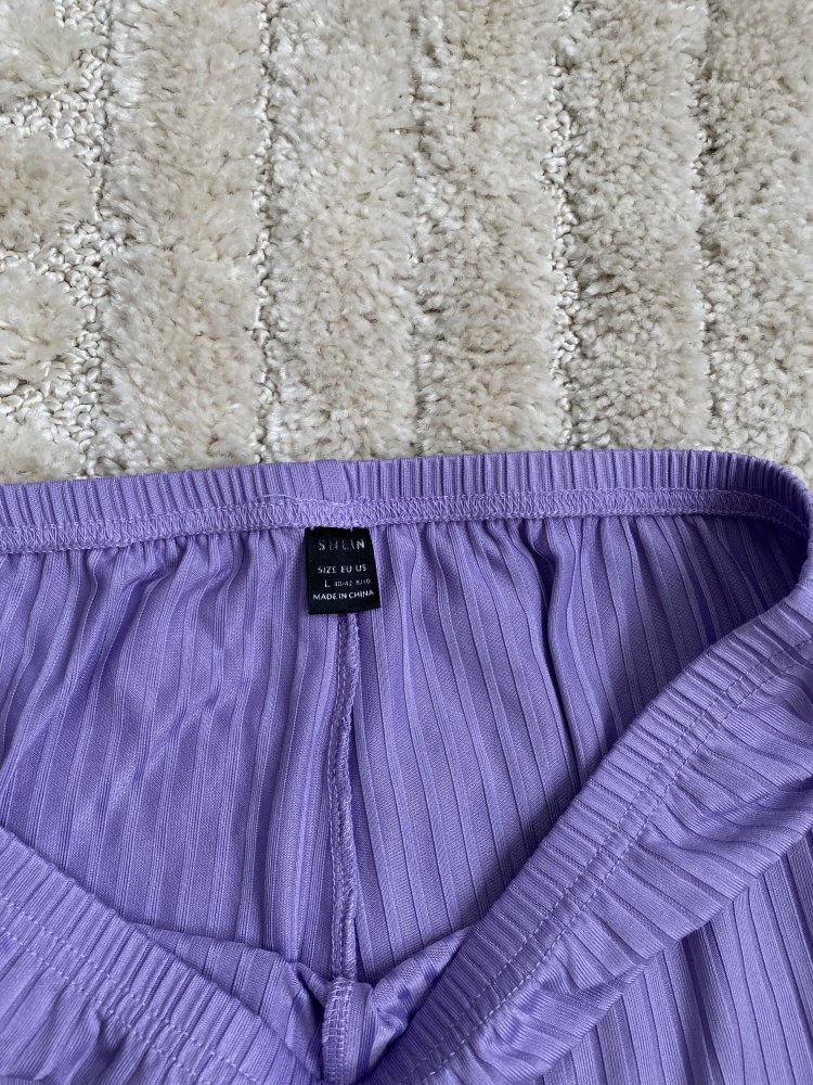 Schlaghose Jogger lila fieder Gr. L