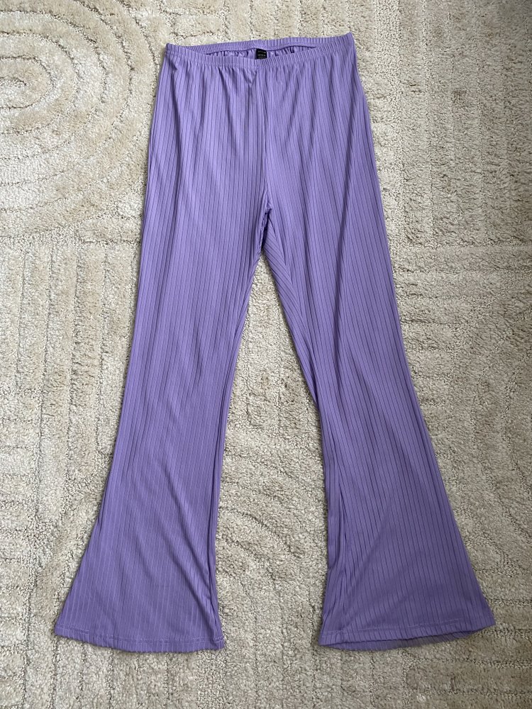 Schlaghose Jogger lila fieder Gr. L