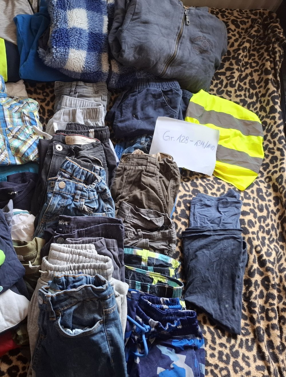 Jungen Paket gr. 128-134/140