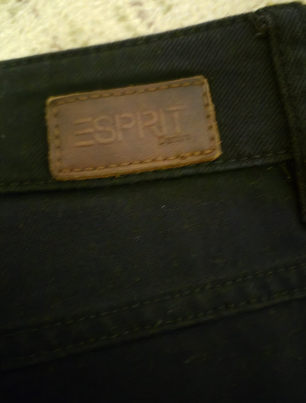 Hose in schwarz Größe 27/32