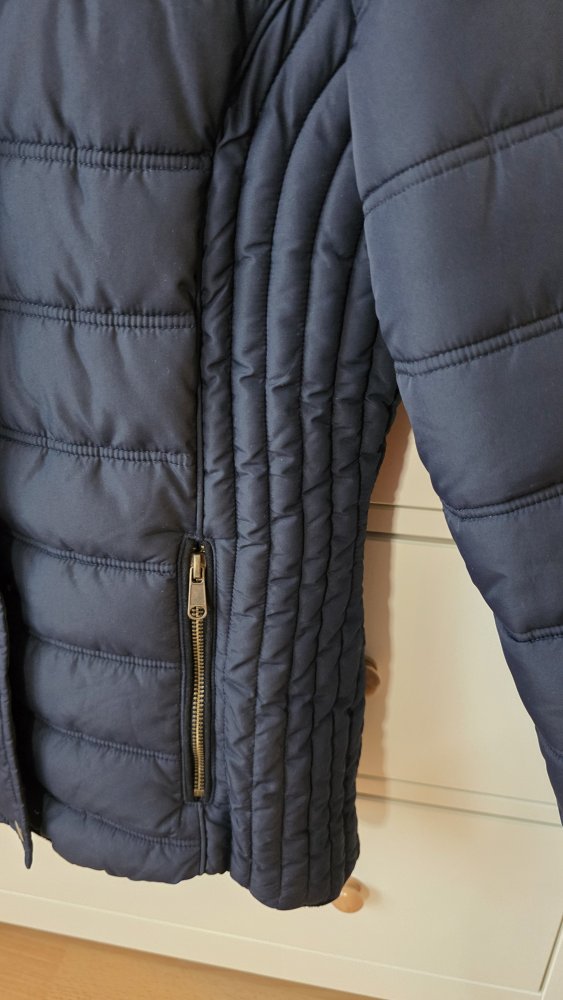 edc by Esprit Jacke / Winterjacke in Gr. M