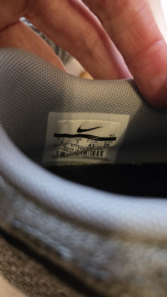 Orig. Nike Rosherun Flyknit in Gr. 41