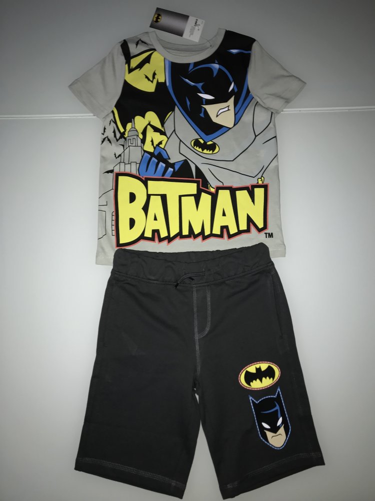 Jungen Kinder Outfit Set 2-teilig Batman Set T-Shirt Kurzehose Gr. 110, 100% Baumwolle Marke: Batman