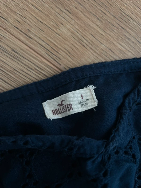 Top in Navy | Hollister