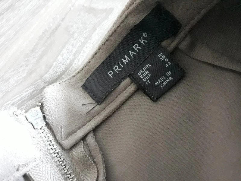 Rock in Samtoptik | Primark | Gr.38