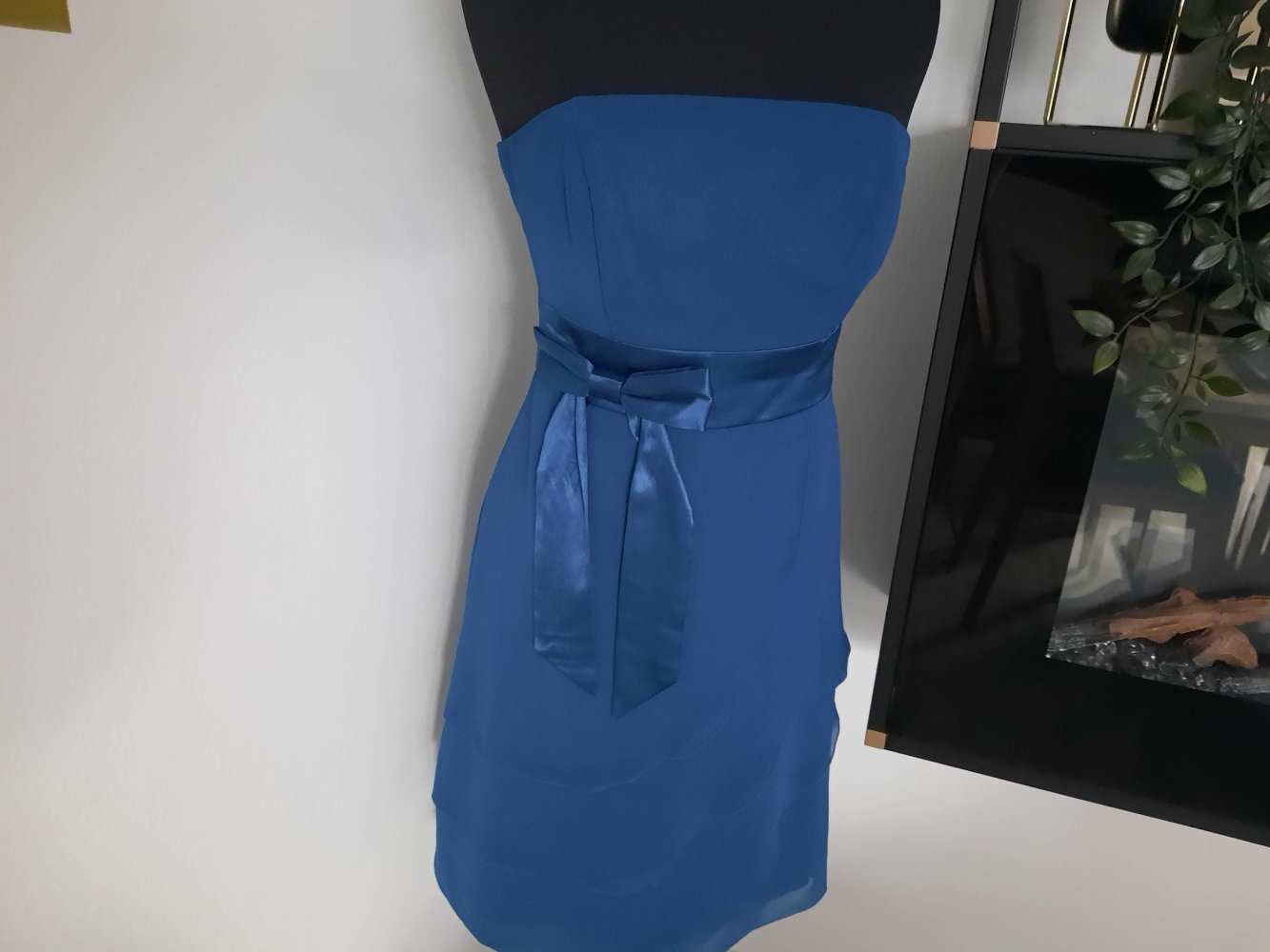 NEU Zero Cocktailkleid Party Event Hochzeit trägerfrei 34 XS