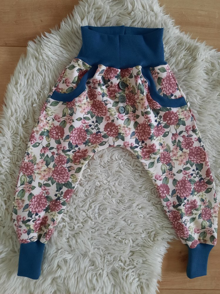 Neu handmade Mädchen Pumphose Blütentraum & Bandeau Stirnband 98/104