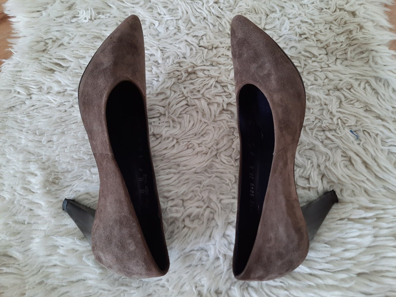 Wie NEU 2x getragen Högl Pumps Highheels Echt Leder grau Gr 35