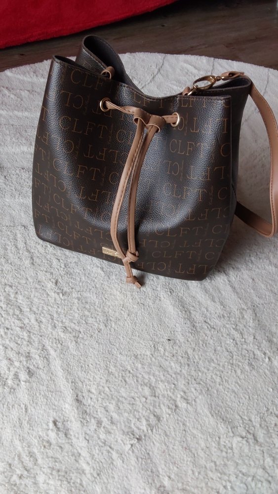 Elegante Damen Handtasche von carla faustini 