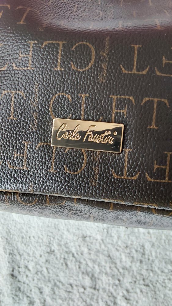 Elegante Damen Handtasche von carla faustini 