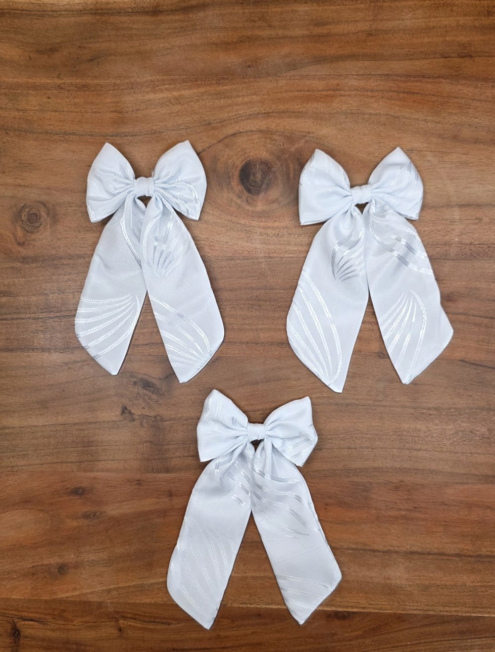 3x Haarspange mit Schleife, weiß gemustert