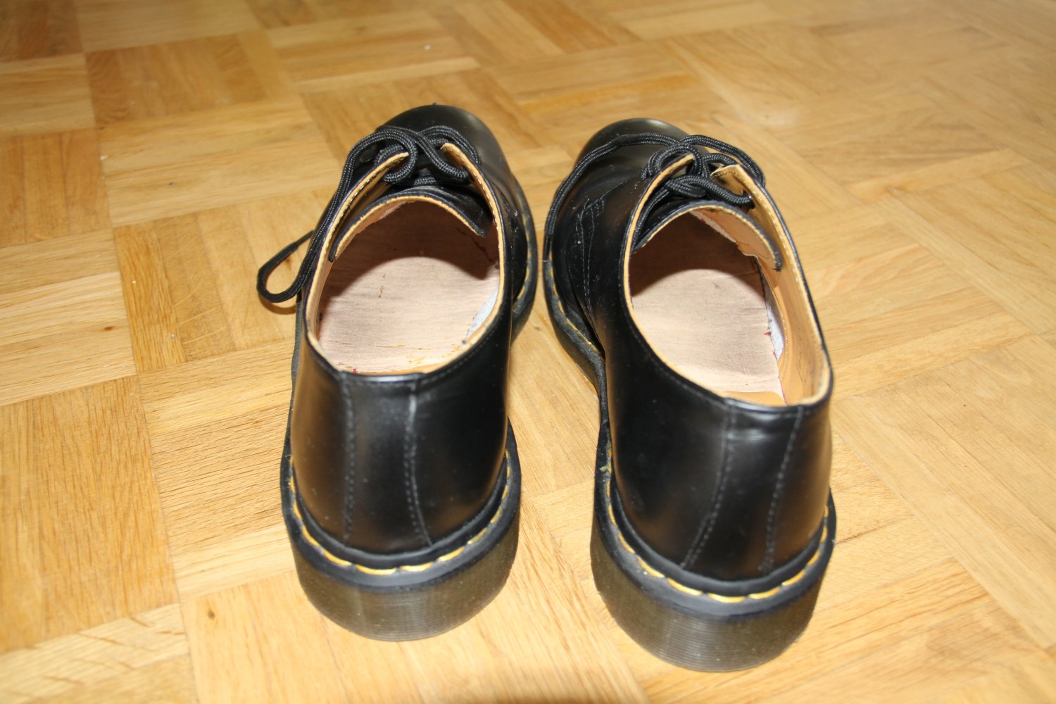 Doc Martens Halbschuhe