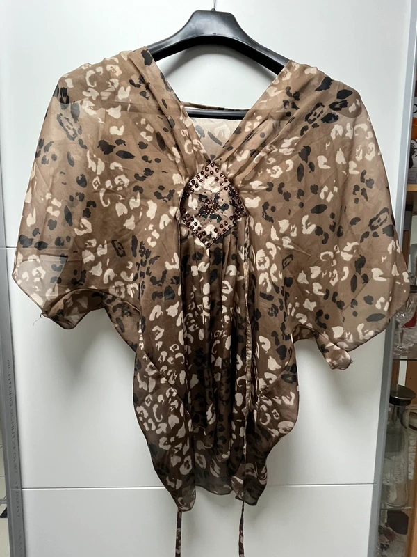 Elegante Chiffon-Tunika mit Leo-Print