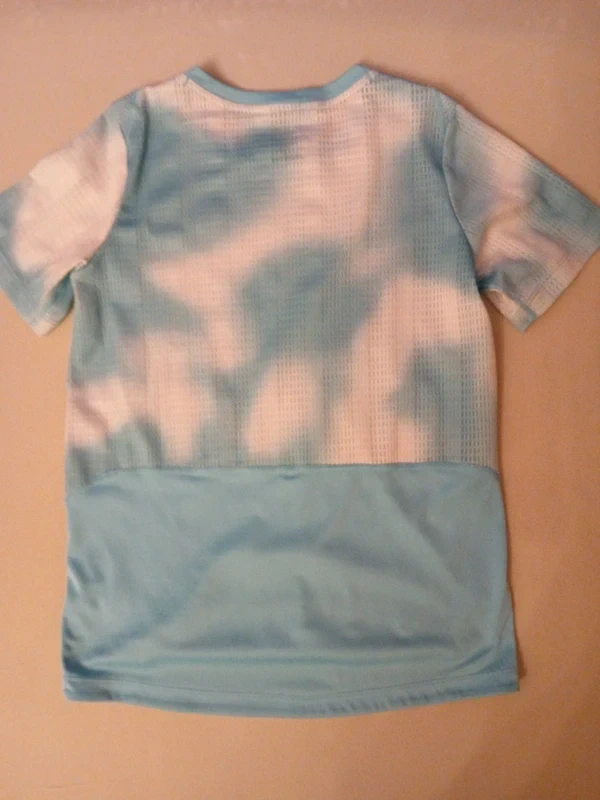 Kinder Nike shirt in Gr M