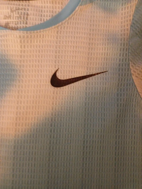 Kinder Nike shirt in Gr M