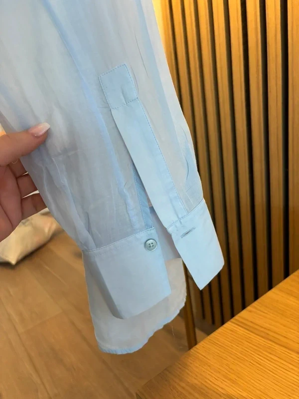 Massimo Dutti Damen Bluse Hemd Gr. M oversize hellblau Frauen