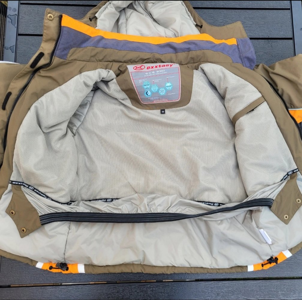 Echte Exxtasy Skijacke für Damen 