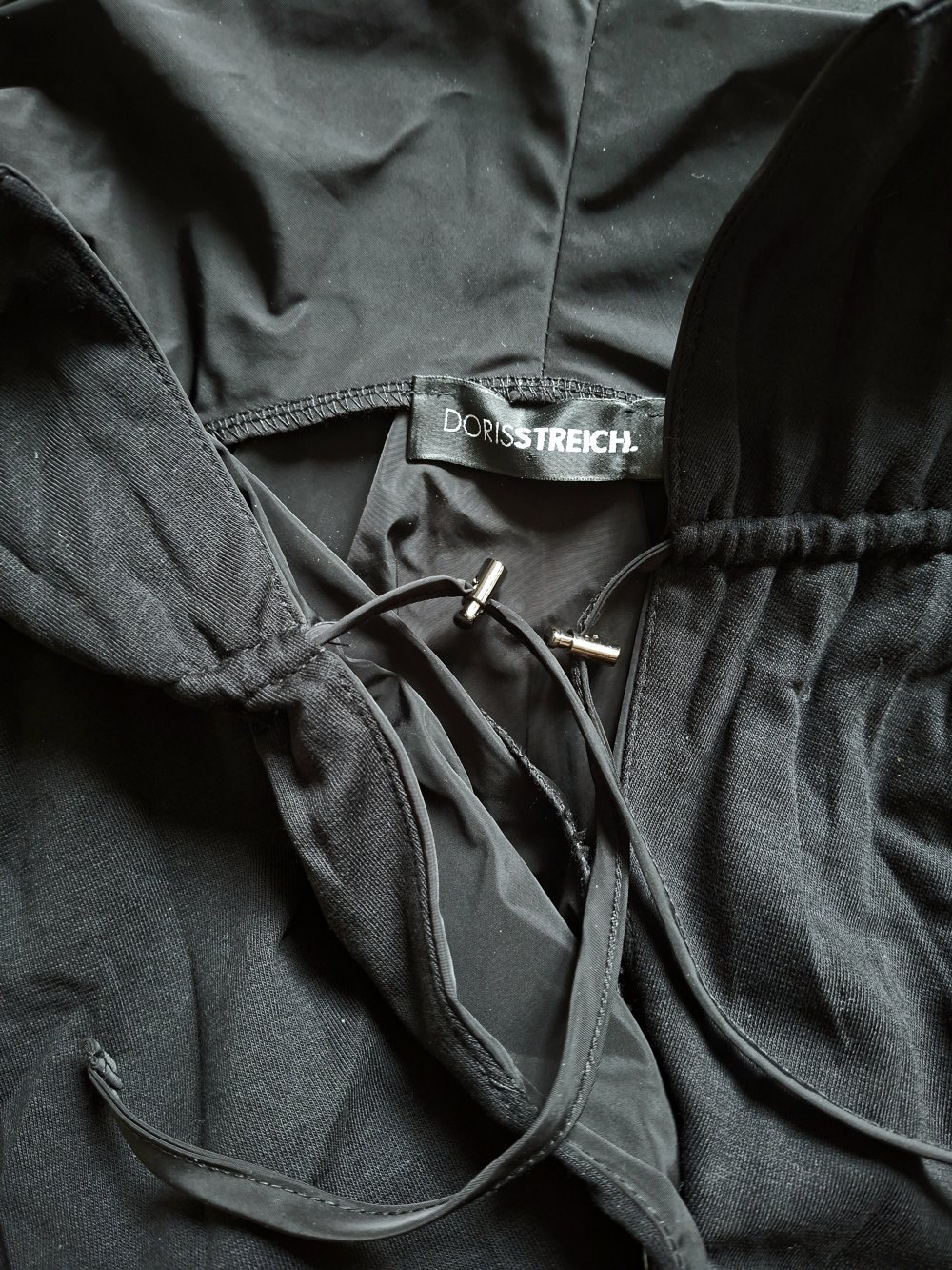 Weite Shirtjacke mit großen Knöpfen